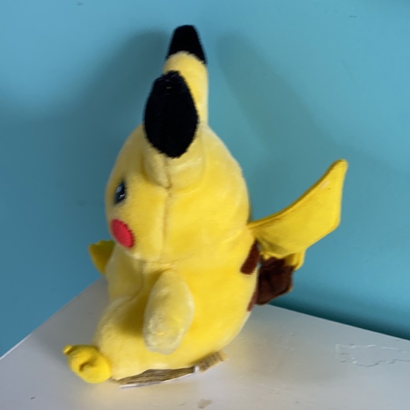 pokémon pikachu stuffed animal NWOT - Picture 2 of 5